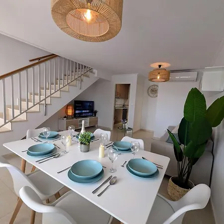 Salinas Views Danuria Alpehytte